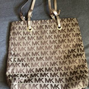 Used Michael Kros purse
